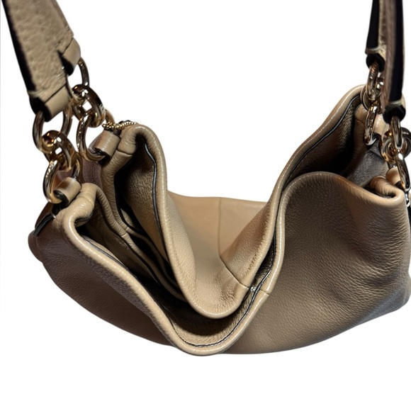 Coach Madison Phoebe Shoulder Tote - Picture 5 of 16